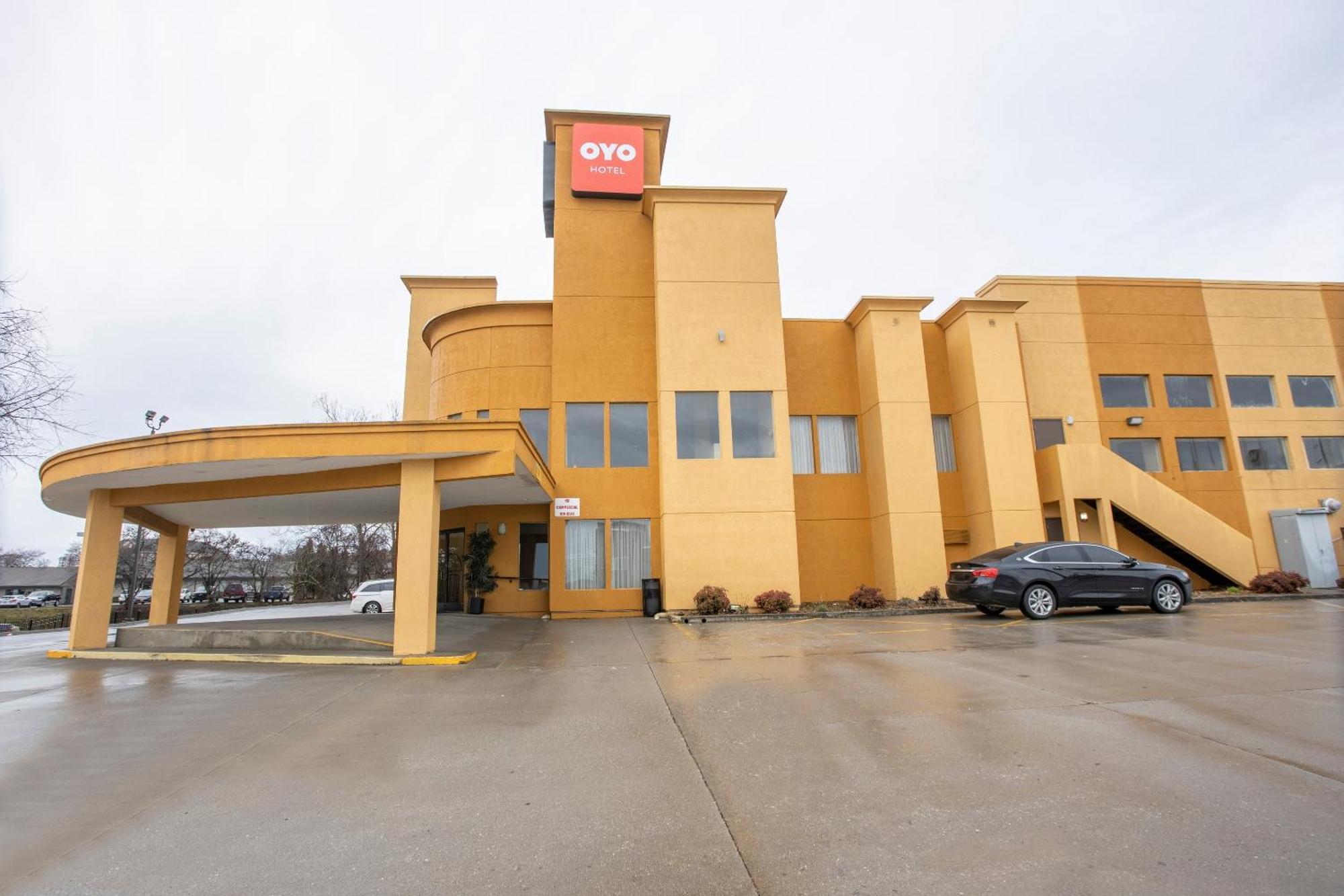 Oyo Hotel Knoxville Tn Cedar Bluff I-40 المظهر الخارجي الصورة